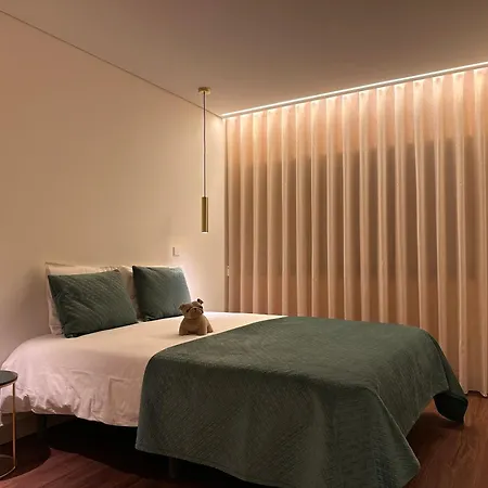 Apartment Music Ii Bicas