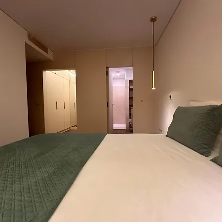 Music Ii Apartman Bicas